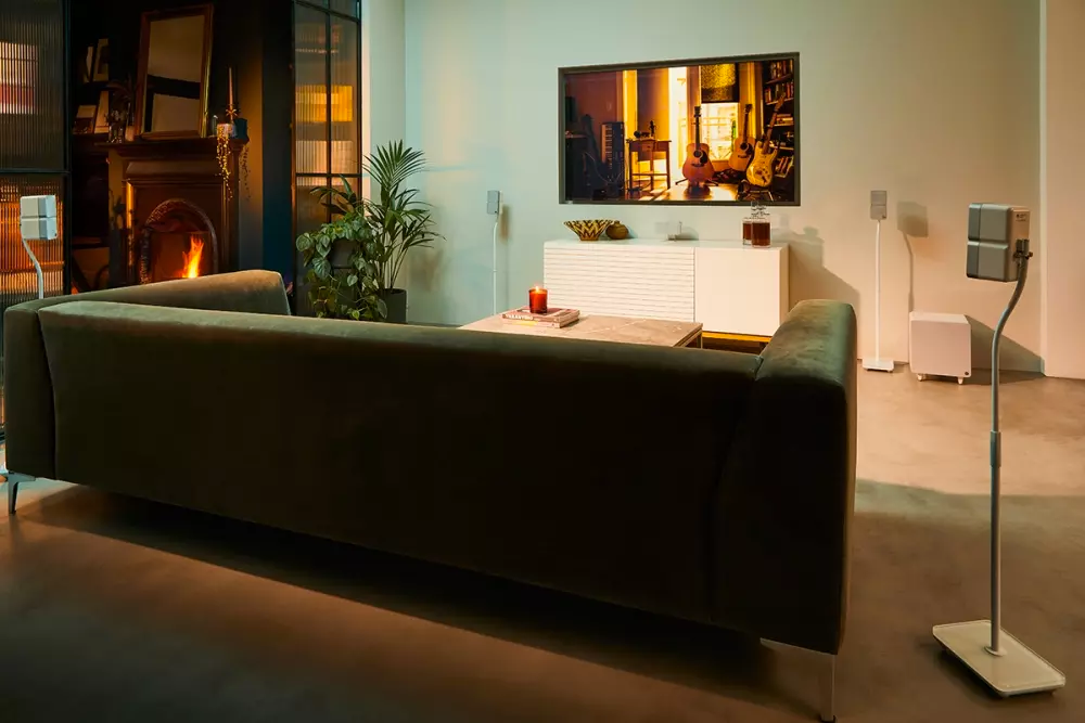 Cambridge Minx 600P stands supporti da pavimento